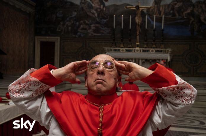 Il Cardinal Voiello interpretato da Silvio Orlando the new pope