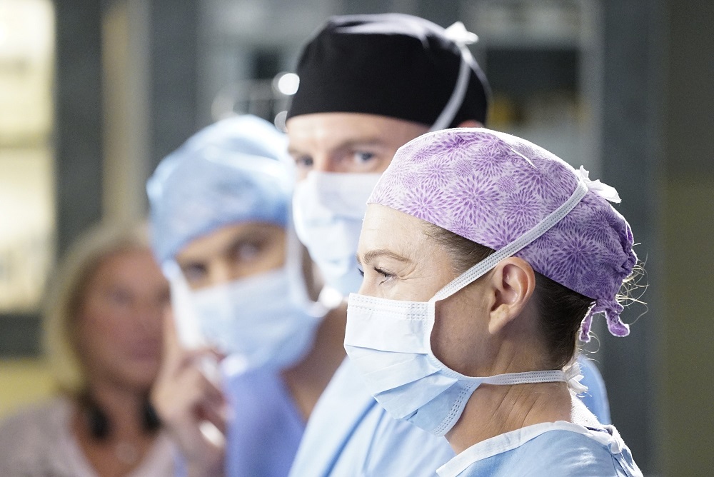 Su FoxLife tornano Grey’s Anatomy e Station 19 ma dopo la prima settimana in ordine sbagliato