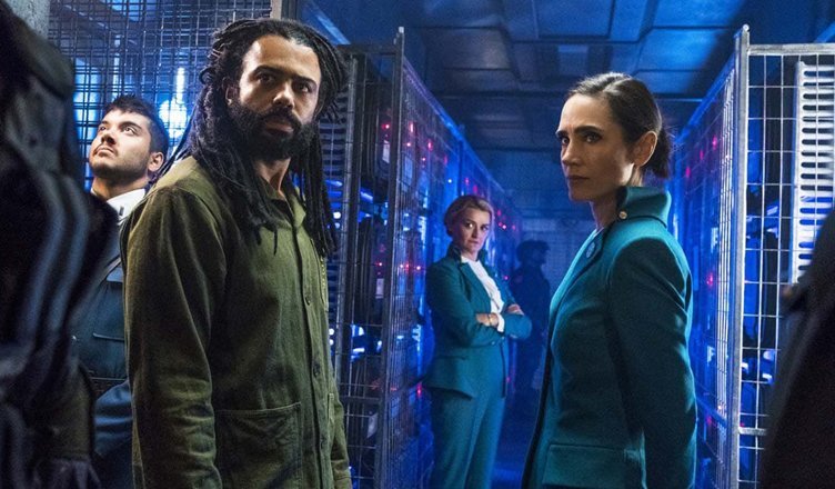 Snowpiercer su Netflix dal 25 maggio: il treno in movimento dove muoiono sogni e speranze dell’umanità Snowpiercer su Netflix dal 25 maggio: il treno in movimento dove muoiono sogni e speranze dell’umanità