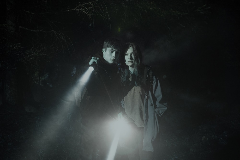 Curon la nuova serie italiana di Netflix arriva il 10 giugno. Il trailer Curon la nuova serie italiana di Netflix arriva il 10 giugno. Il trailer