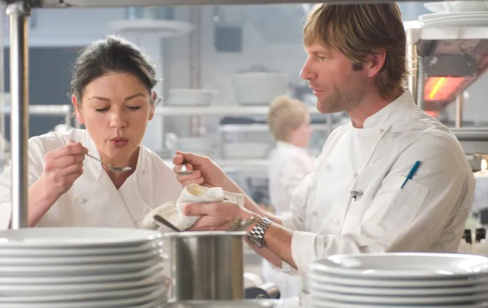 Sapori e Dissapori, amore e cucina nella commedia romantica remake di un film tedesco