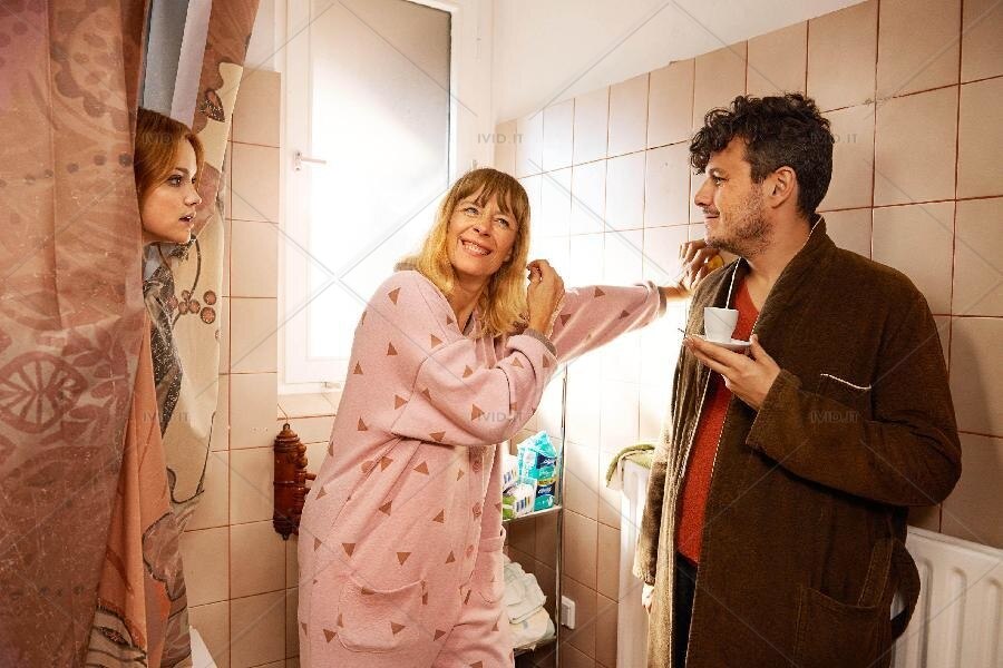 High Society – Quando gli opposti si attraggono la trama del film stasera su Rai 2 mercoledì 19 agosto High Society – Quando gli opposti si attraggono la trama del film stasera su Rai 2 mercoledì 19 agosto