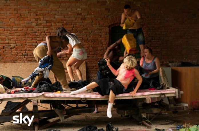 WAWWA - Fraser e gli altri ragazzi della base militare we are who we are