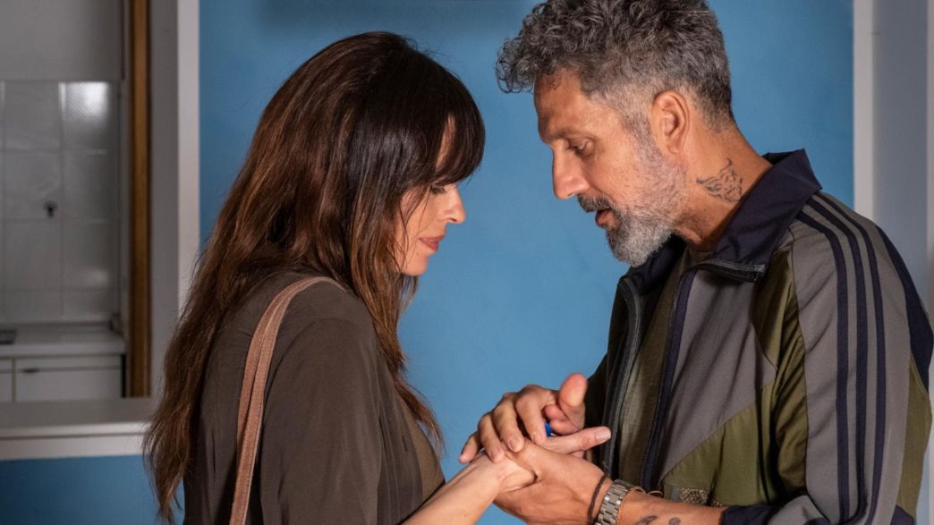 Gli orologi del diavolo stasera martedì 20 settembre su Rai Premium, le anticipazioni delle puntate Gli orologi del diavolo stasera martedì 20 settembre su Rai Premium, le anticipazioni delle puntate