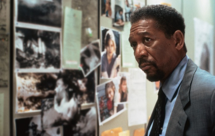Il Collezionista, il thriller con Morgan Freeman su Rete 4 stasera in tv