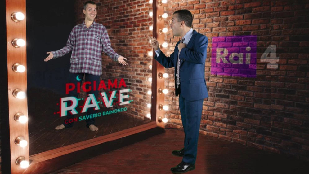 Pigiama Rave su Rai 4 con Saverio Raimondo, gli ospiti del 21 dicembre Pigiama Rave su Rai 4 con Saverio Raimondo, gli ospiti del 21 dicembre