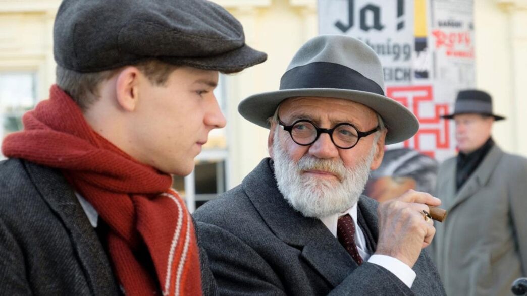 Il Tabaccaio di Vienna stasera in tv, la trama del film Il Tabaccaio di Vienna stasera in tv, la trama del film