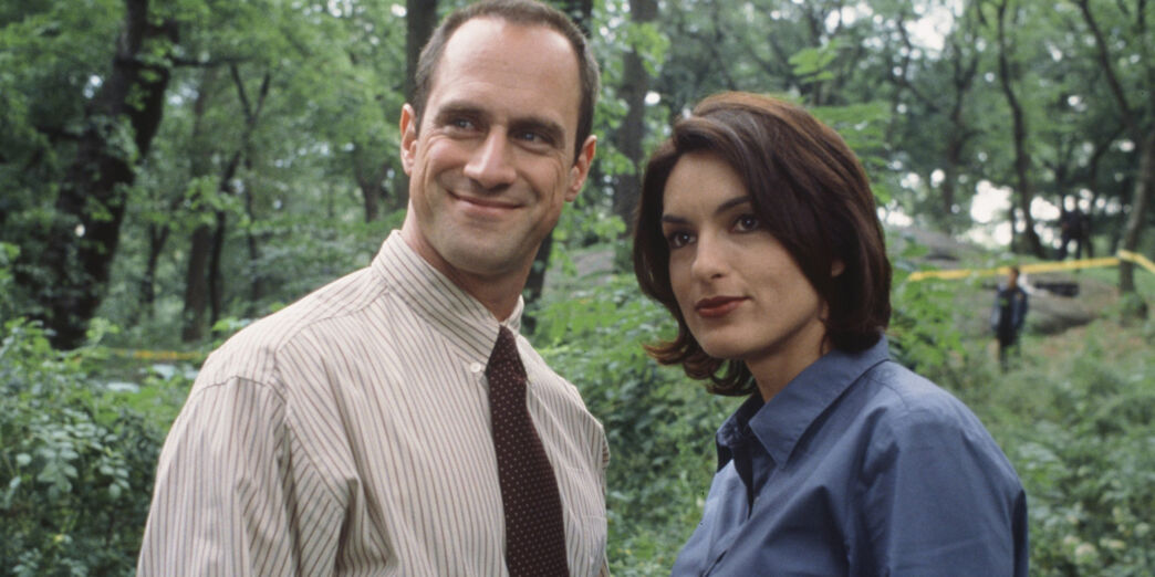 Notizie serie tv 16 gennaio 2021: nuove foto di Chris Meloni e Mariska Hargitay ul set di Law & Order SVU Notizie serie tv 16 gennaio 2021: nuove foto di Chris Meloni e Mariska Hargitay ul set di Law & Order SVU