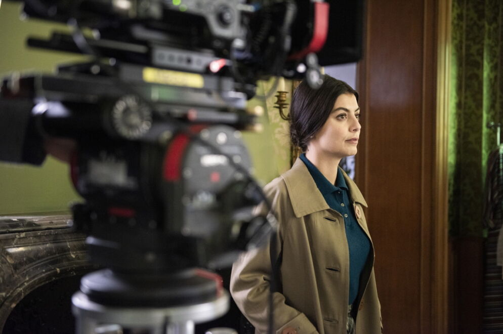 Alessandra Mastronardi è Carla Fracci in un film tv di Rai 1 Alessandra Mastronardi è Carla Fracci in un film tv di Rai 1