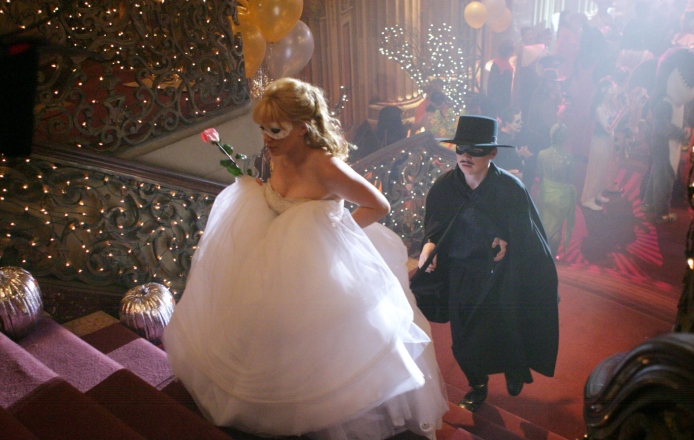 Cinderella Story, trama del film in onda giovedì 7 settembre su La5