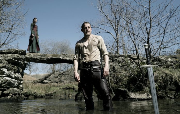 King Arthur – Il potere della spada, il film di Guy Ritchie su Italia 1