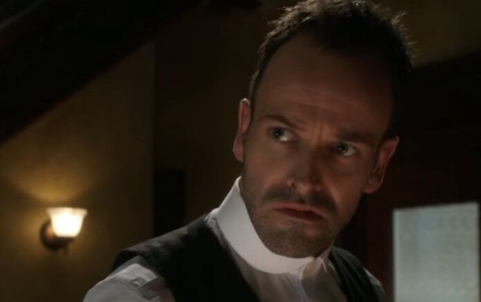 jonny lee miller the crown