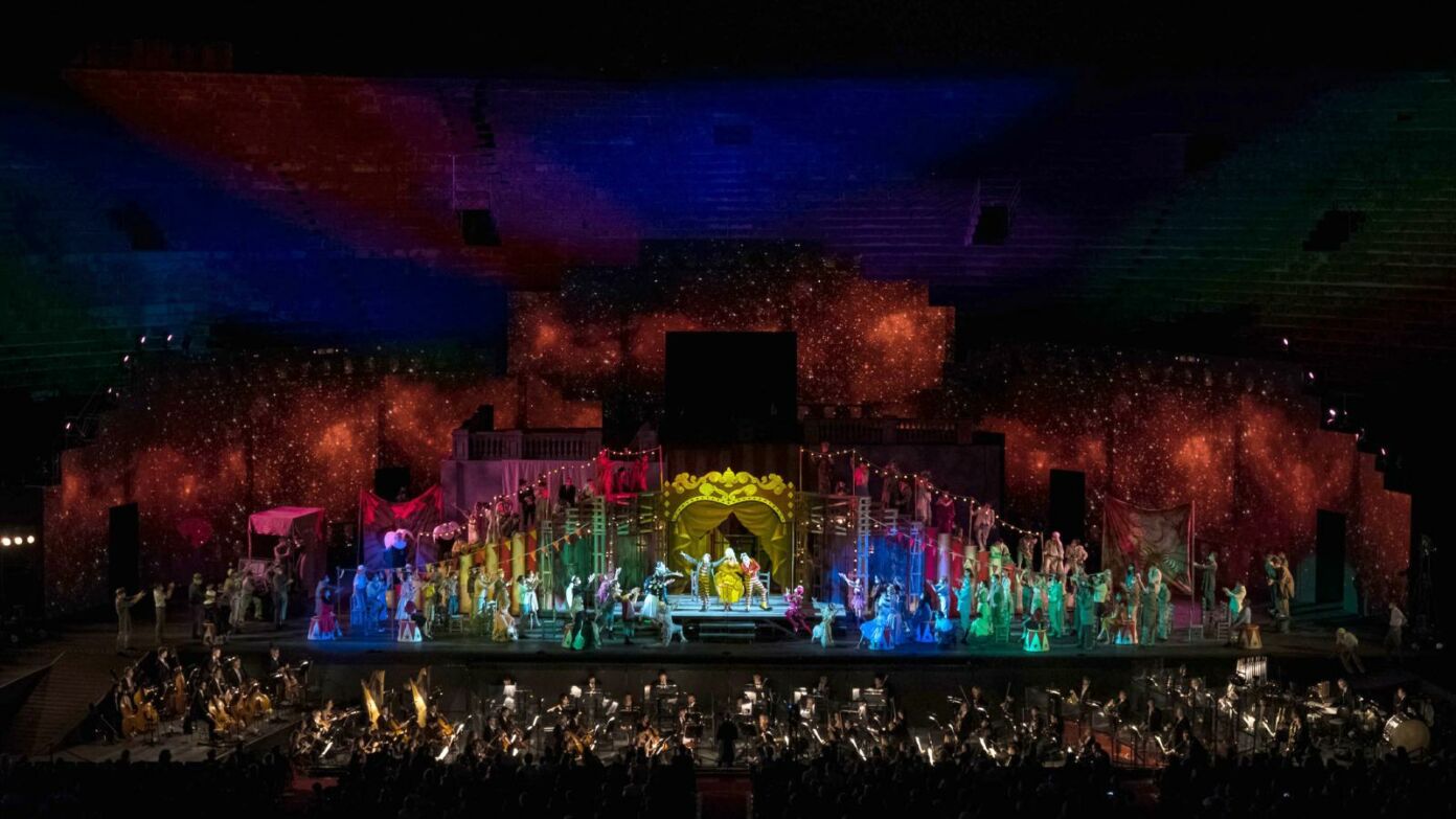 Pagliacci su Rai 3 martedì 3 agosto l’opera in prima serata Pagliacci su Rai 3 martedì 3 agosto l’opera in prima serata