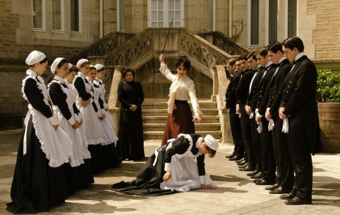 grand-hotel-8-agosto (1) ascolti tv domenica 8 agosto Grand hotel 8 agosto