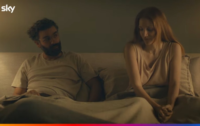 JOSHT THOMAS, KAYLA CROMER scene da un matrimonio