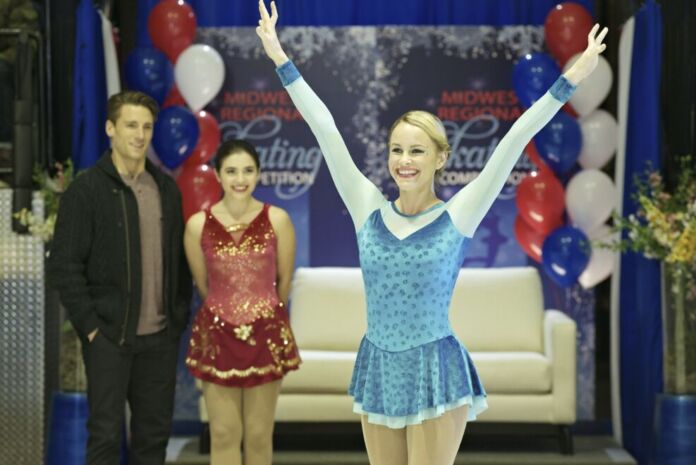 Love on IceCoverage DAY 11 11.20.2016Photo: Sven Frenzel scena da “Love on Ice” film