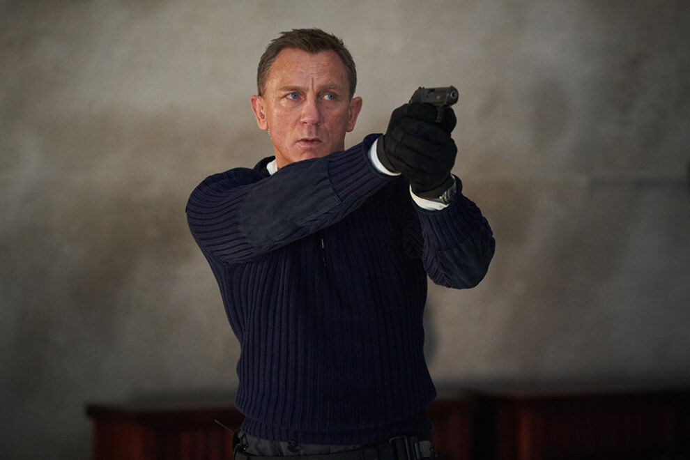 scena da No Time To Die con Daniel Craig