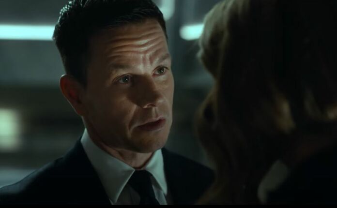 Infinite Mark Wahlberg in una scena del film Infinite