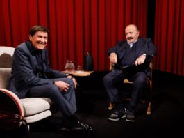 Gianni Morandi e Maurizio Costanzo a L'Intervista