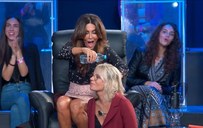 tu si que vales Guida tv Sabato 20 novembre una scena di tu si que vales
