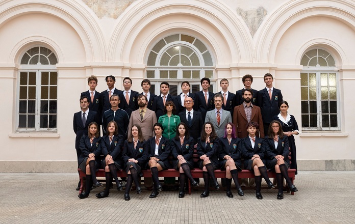 Il Collegio_foto di gruppo prima pt Il Collegio Ascolti Tv martedì 23 novembre 2021