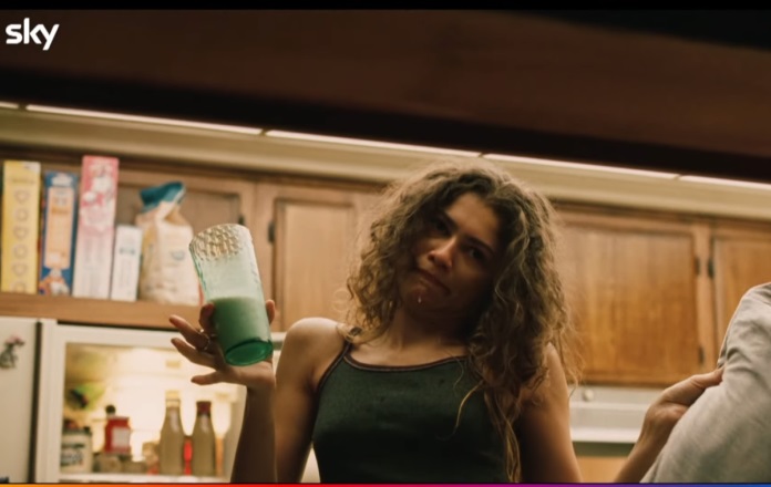 Notizie serie tv: il futuro incerto di Euphoria, Elizabeth Banks e Matthew Macfayden in The Miniature Wife