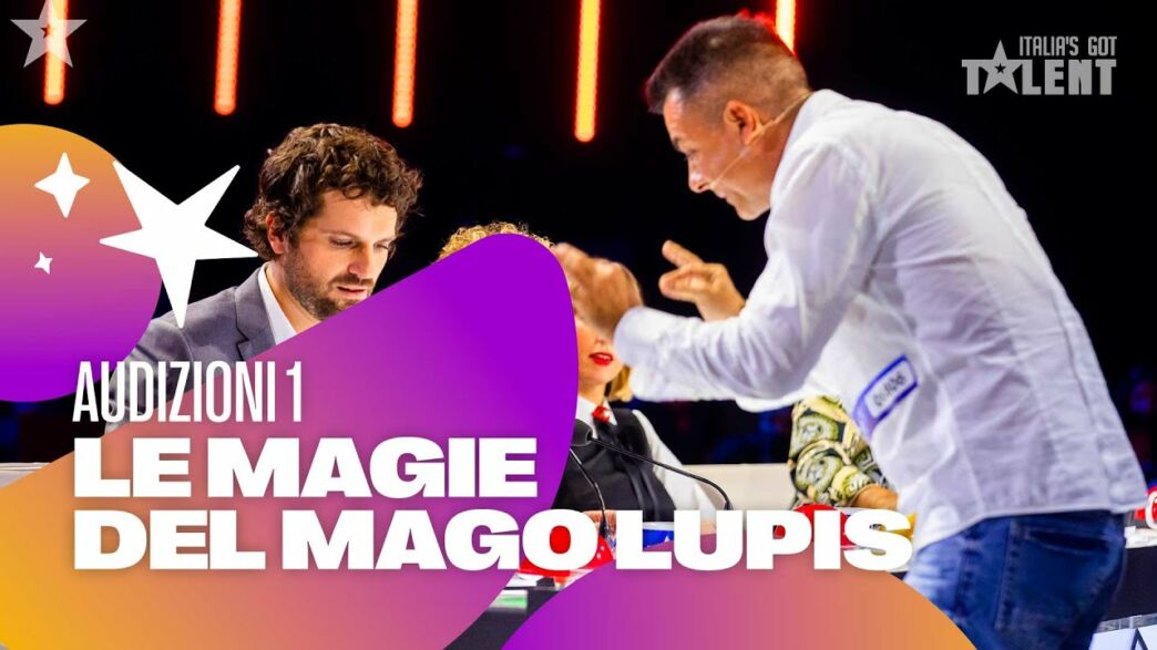 Italia’s Got Talent 2022, il mago Lupis e il numero con le carte (VIDEO) Italia’s Got Talent 2022, il mago Lupis e il numero con le carte (VIDEO)