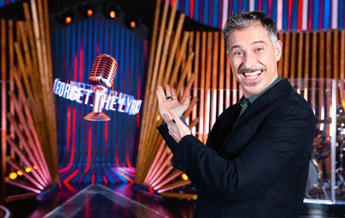Don’t Forget the Lyrics in prima serata giovedì 14 dicembre con Alba Parietti e Paolo Conticini