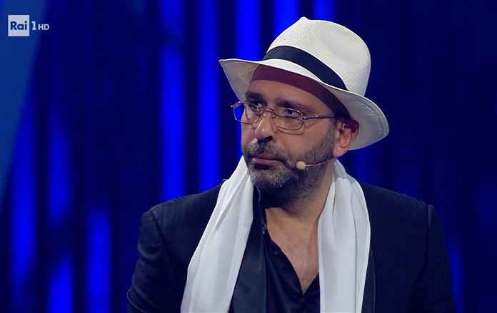 zalone Sanremo 2022