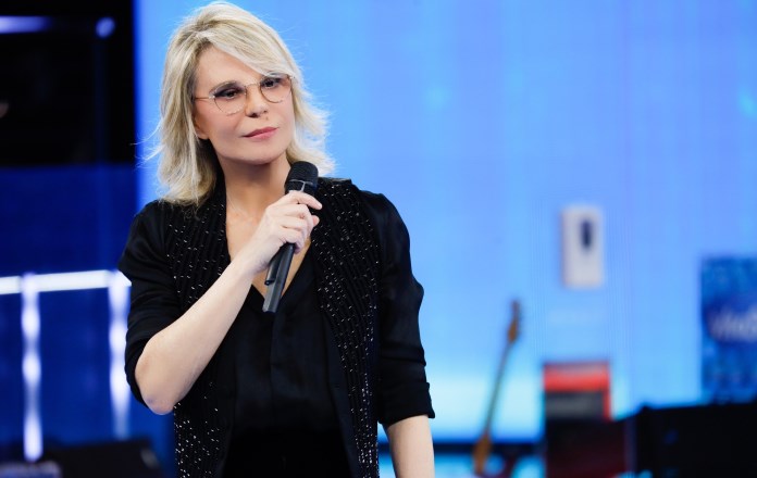 maria de filippi Guida Tv domenica 15 maggio