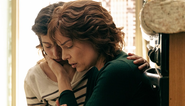 The Good Mothers, la serie Disney+ premiata al festival di Berlino, dal 5 aprile in streaming The Good Mothers, la serie Disney+ premiata al festival di Berlino, dal 5 aprile in streaming