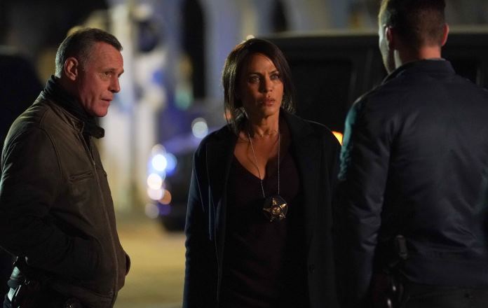 Chicago PD 8, trama degli episodi in onda lunedì 11 luglio 2022 su Italia 1 Chicago PD 8, trama degli episodi in onda lunedì 11 luglio 2022 su Italia 1