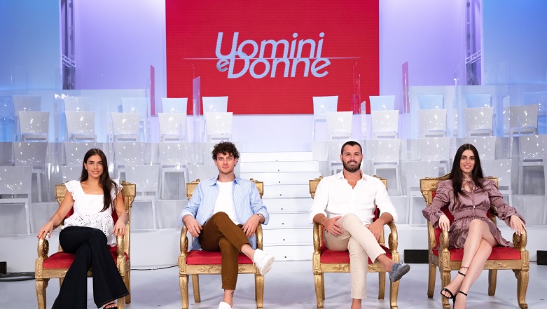 Uomini e Donne, chi sono i tronisti del trono classico della nuova edizione Uomini e Donne, chi sono i tronisti del trono classico della nuova edizione