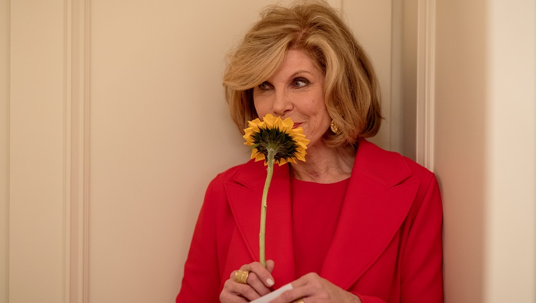 Notizie serie tv: Christine Baranski in Nine Perfect Strangers. Alexanders Skarsgard protagonista di Murderbot su Apple TV+