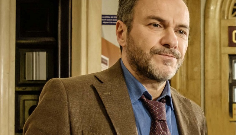 Vincenzo Malinconico – Avvocato d’Insuccesso le anticipazioni delle puntate finali di stasera Vincenzo Malinconico – Avvocato d’Insuccesso le anticipazioni delle puntate finali di stasera