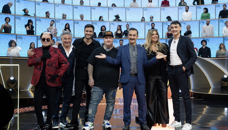 100% Italia, la sfida dei sondaggi di Tv8 arriva in prima serata: gli ospiti di mercoledì 5 aprile 100% Italia, la sfida dei sondaggi di Tv8 arriva in prima serata: gli ospiti di mercoledì 5 aprile