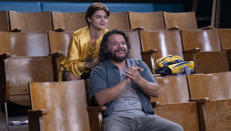 Grosso guaio all’Esquilino, il film su Prime Video con Lillo: un esperimento un po’ maldestro ma di buona volontà Grosso guaio all’Esquilino, il film su Prime Video con Lillo: un esperimento un po’ maldestro ma di buona volontà