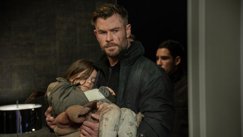 Tyler Rake 2, un eroe oscuro per la famiglia – La recensione del film su Netflix Tyler Rake 2, un eroe oscuro per la famiglia – La recensione del film su Netflix