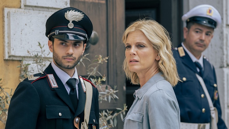 Signora Volpe su Canale 5 la serie inglese ambientata in Italia, l’ultima puntata mercoledì 2 agosto