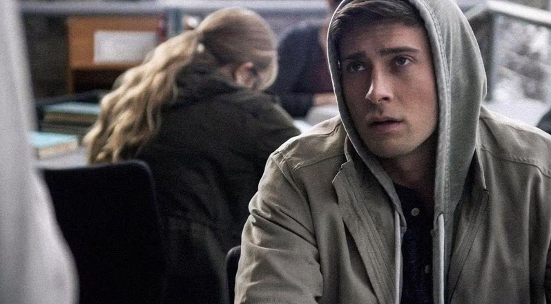Lucida Ossessione su Rai 2 sabato 22 luglio il film tv con al centro uno stalker