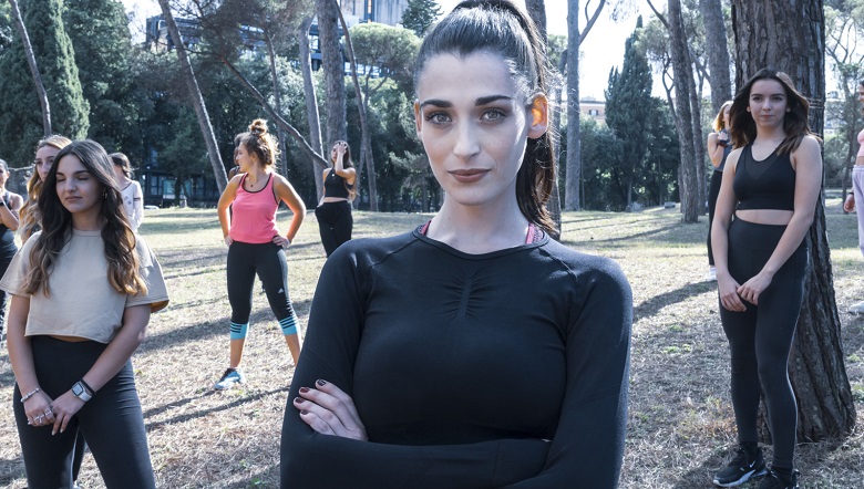 Romantiche, il film di Pilar Fogliati arriva su Sky e in streaming su NOW e Prime Video