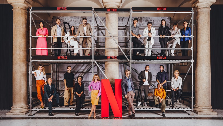 Netflix annuncia 2 nuove serie e 2 nuovi film italiani, tra grandi nomi e storie familiari