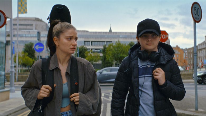 Flora and Son, su AppleTV+ un film a cui è difficile resistere – La recensione