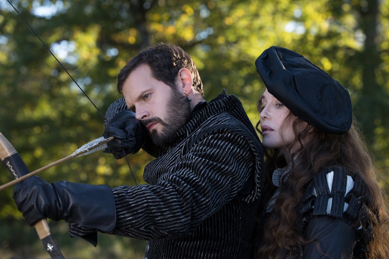 La Favorita del Re, miniserie Sky su Diane de Poitiers con Gaia Girace e Isabelle Adjani
