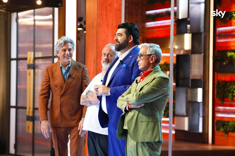 Masterchef Italia 13, i concorrenti alle prese con i lievitati e la brace