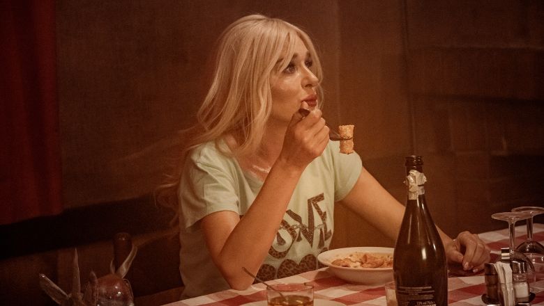 Te l’avevo detto, un pasticcio espressionista firmato Elkann – La recensione