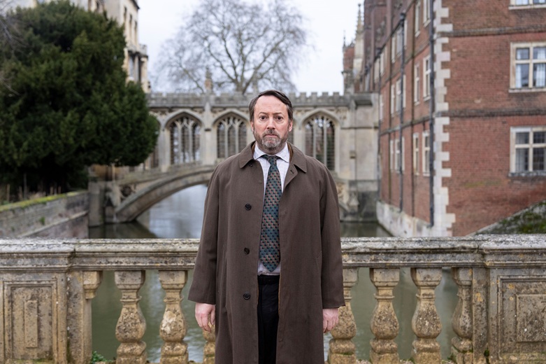 Ludwig, su Giallo il nuovo dramedy poliziesco grande successo della BBC