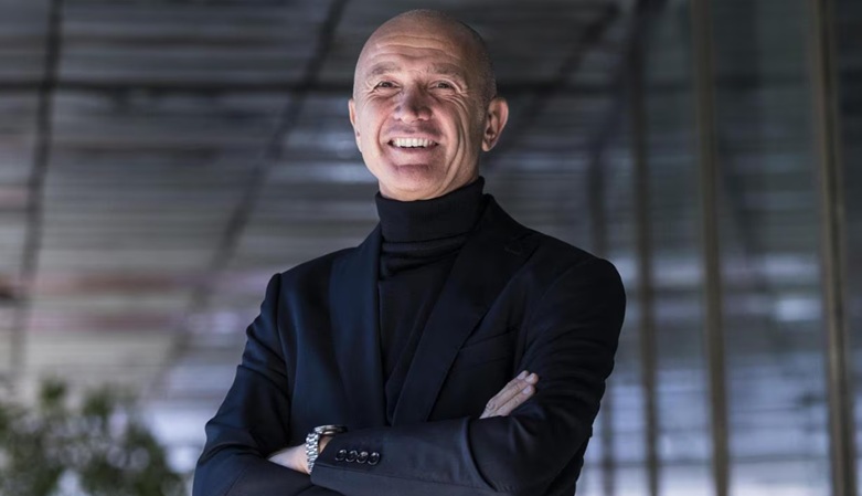 Che Ci Faccio Qui, martedì 10 giugno Domenico Iannaccone è al santuario Capra libera tutti Che Ci Faccio Qui, martedì 10 giugno Domenico Iannaccone è al santuario Capra libera tutti