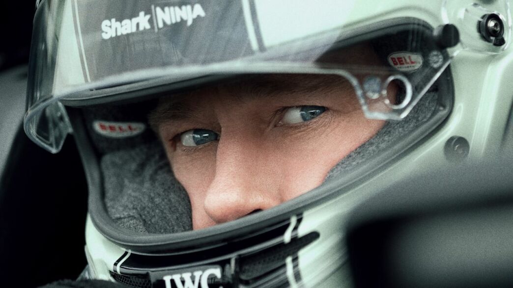 F1 arriva su Apple TV, la recensione: il film è vacuo e perfetto F1 arriva su Apple TV, la recensione: il film è vacuo e perfetto