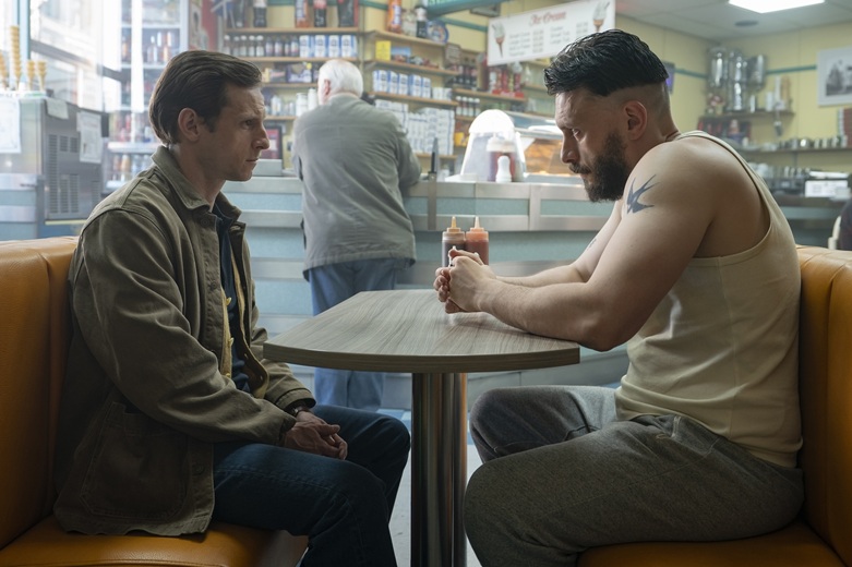 Richard Gadd di Baby Reindeer ha messo i muscoli nelle prime immagini di Half Man di BBC e HBO